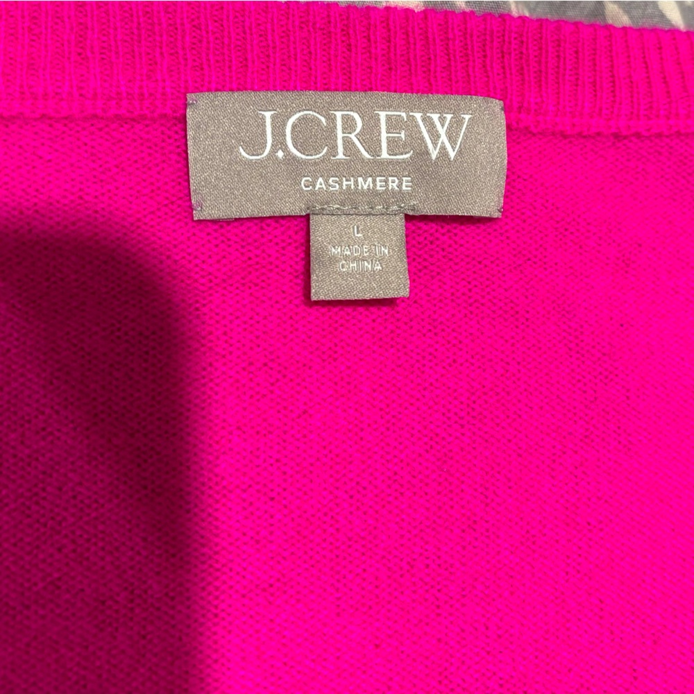 JCREW Hottt Pink women’s cashmere sweater size L l sleeve vneck EUC. Don’t miss